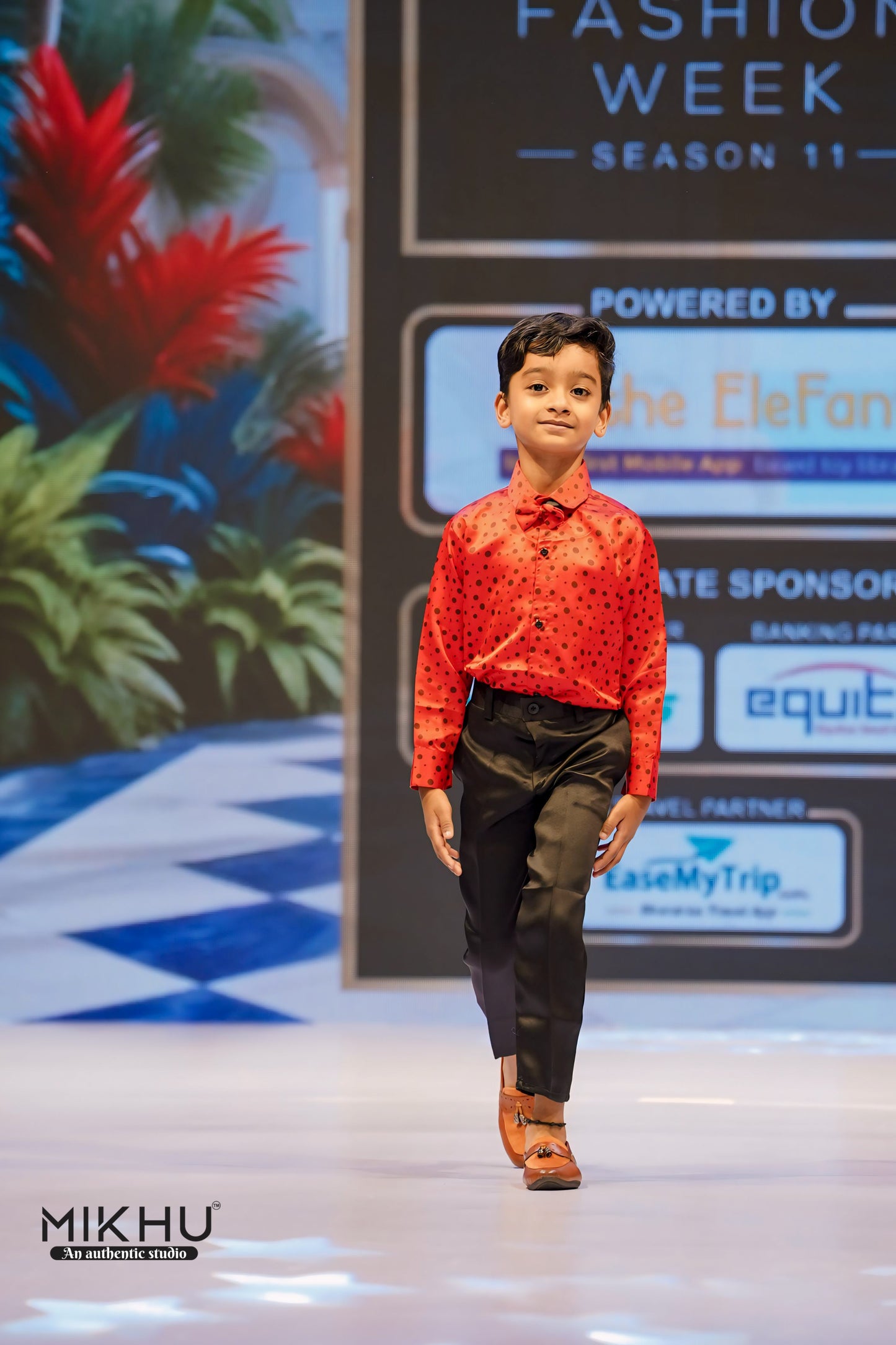 Formal wear-red and black KW005