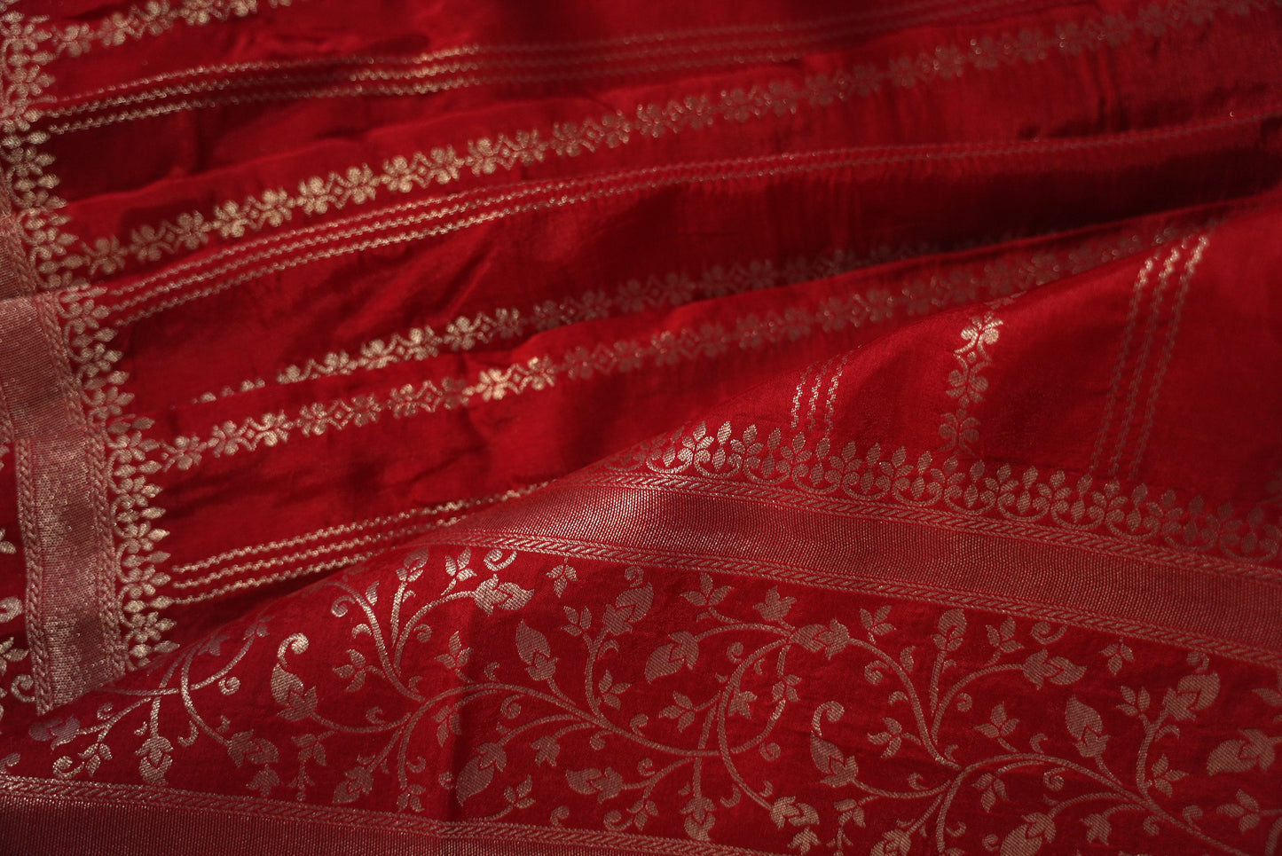 Red Banarasi Saree BS002