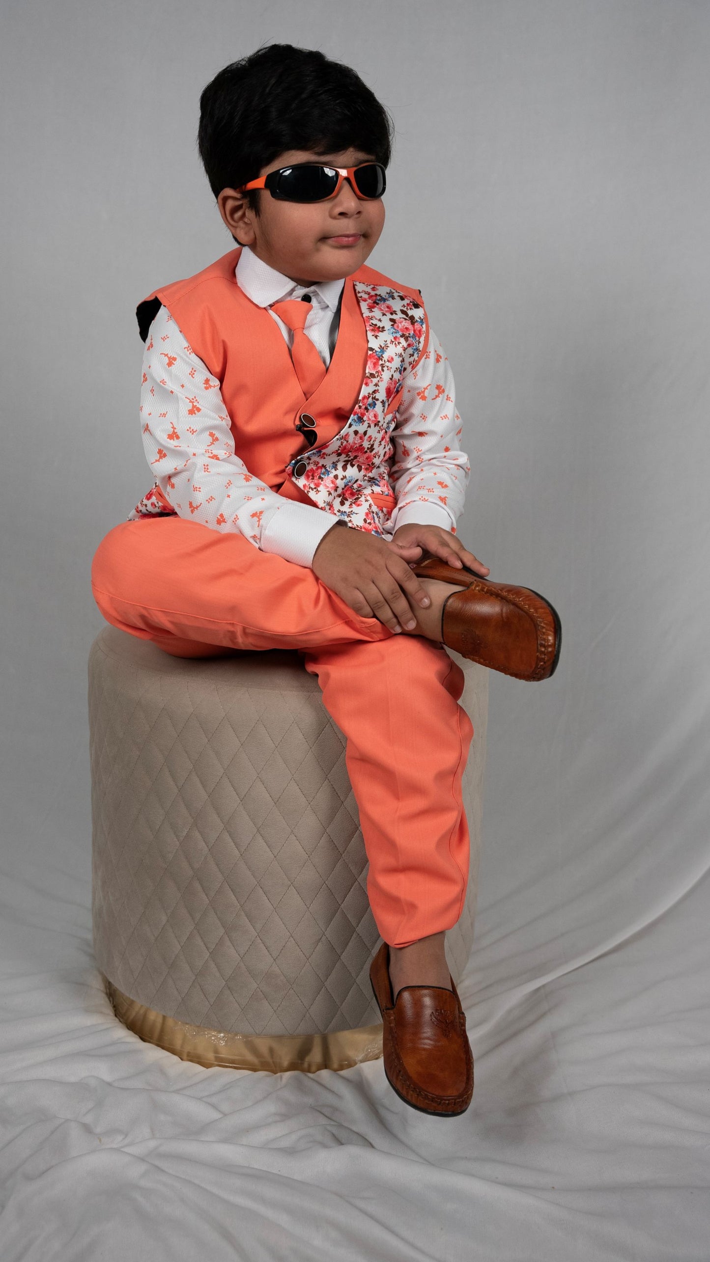 Peach color boys suit set KW049