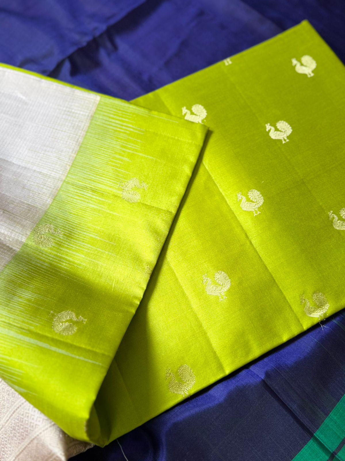 Green & Creme Pure Kanchi Silk Saree KS005