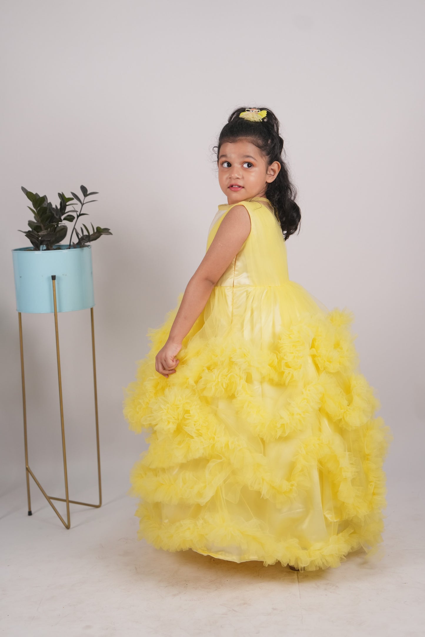 Girls yellow long frock KW070