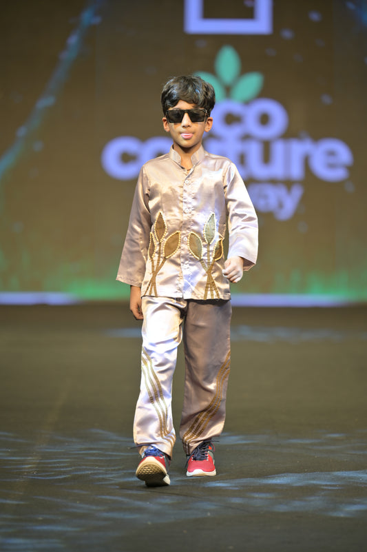 Lilac applique work pant-shirt set