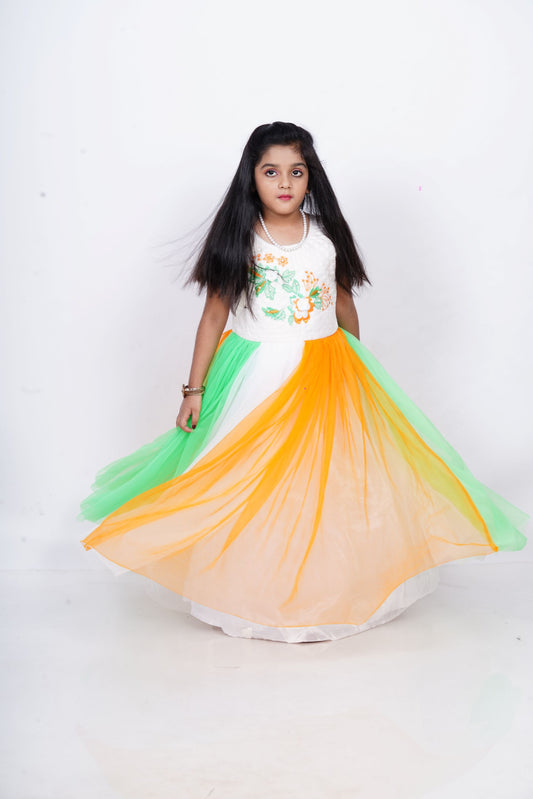 Girls tricolor gown