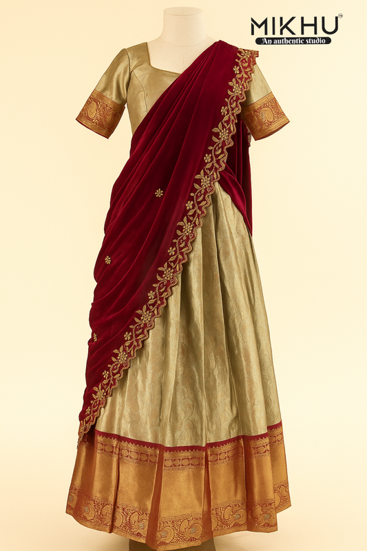 Traditional hand embroidered Dhawani LH003