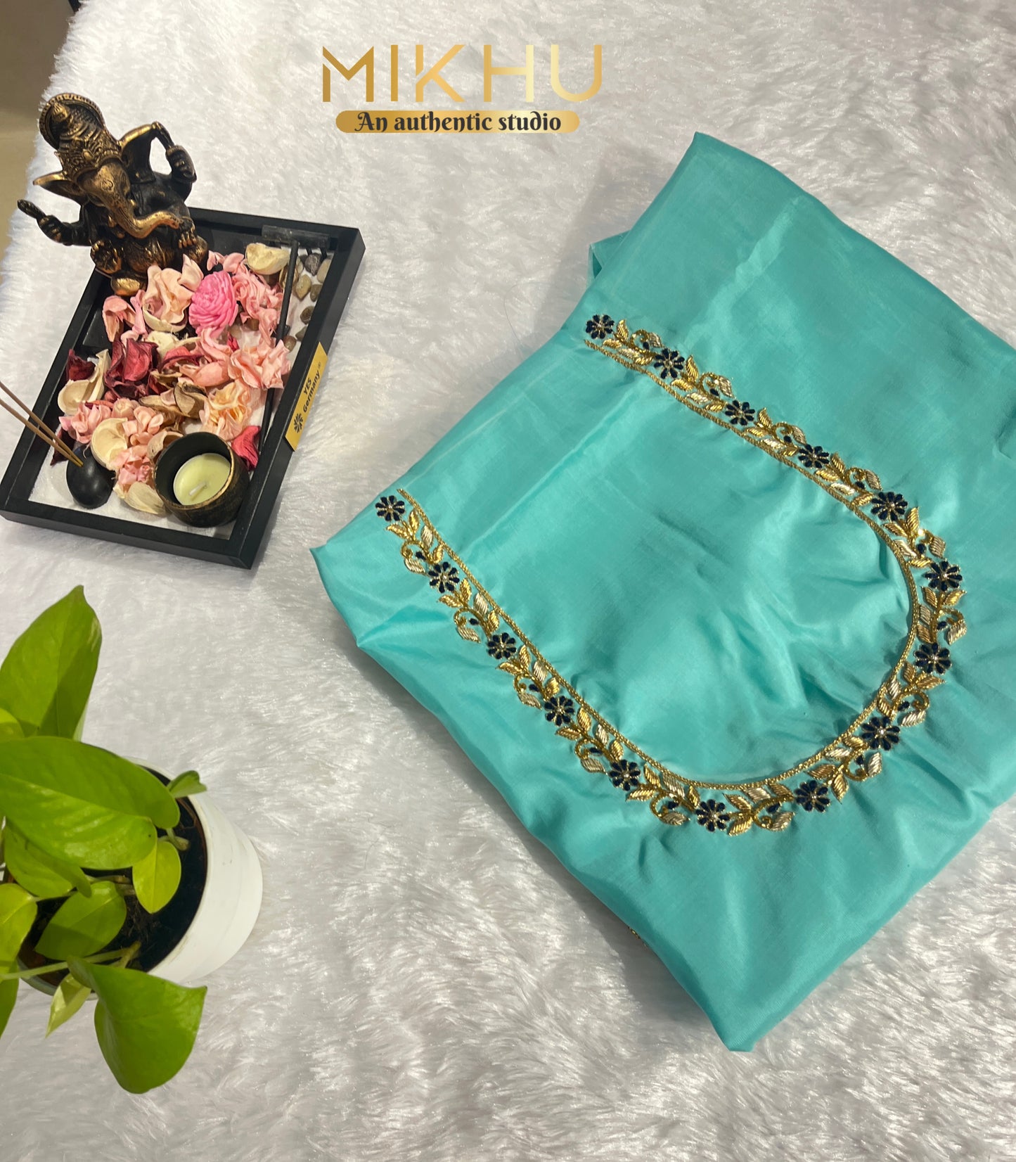 Beautiful aari handwork blouse