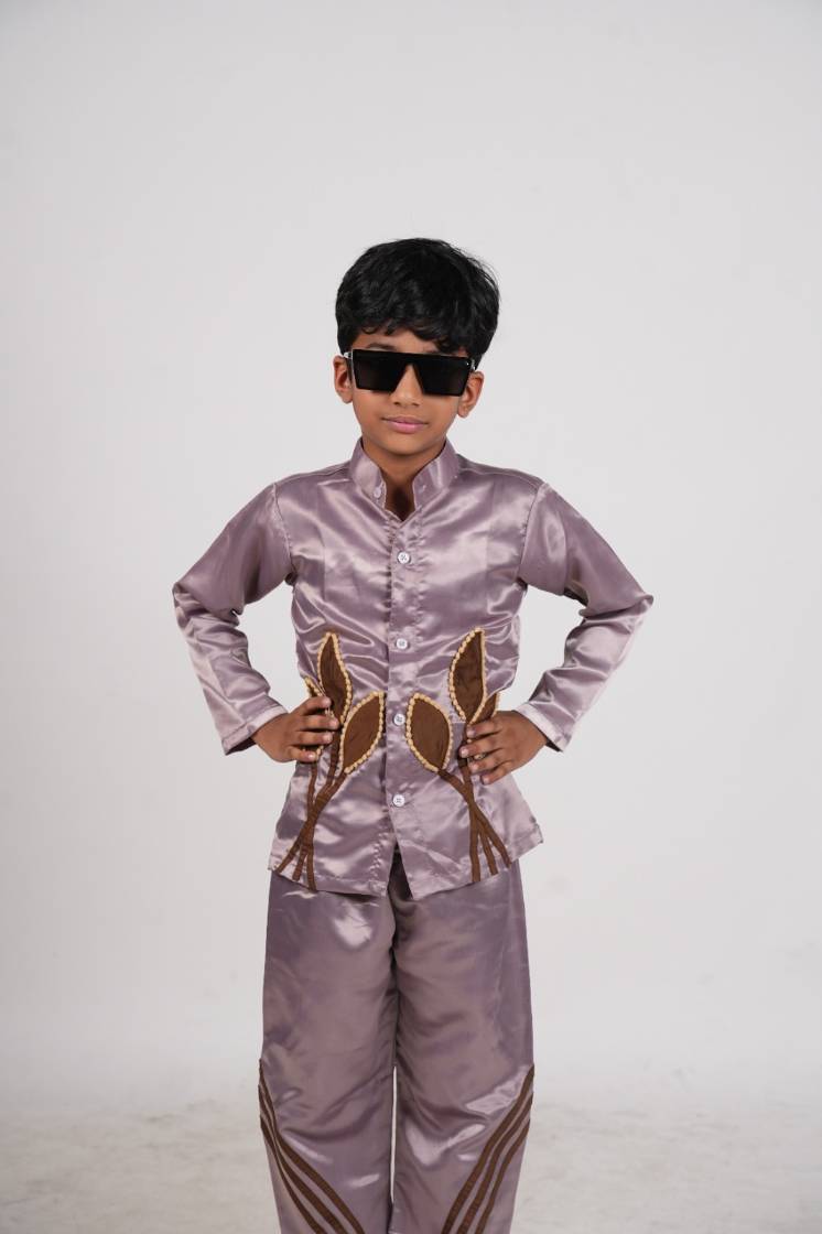Lilac applique work pant-shirt set