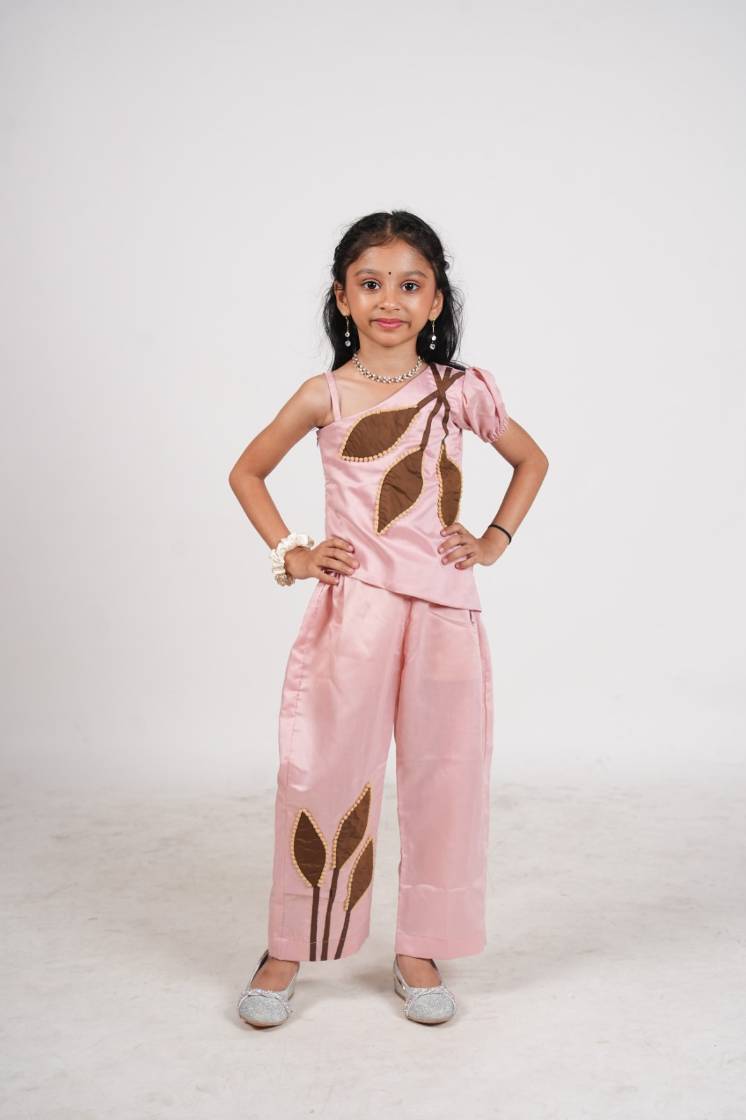 Baby pink applique pant-top set