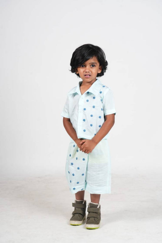Baby blue applique shirt-short set